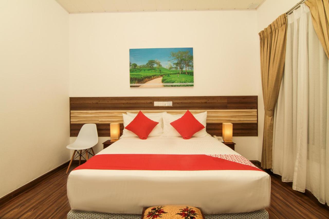Clove Transit Hotel Kotugoda Exterior foto